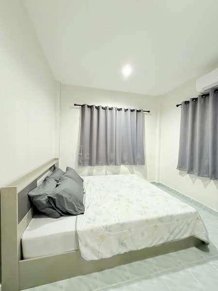 East Pattaya Townhome for Sale 2 Bedroom Corner Unit, Chon Buri (Pattaya), Bang Lamung, Bang Lamung (Pattaya), Chon Buri (Pattaya), 2 Bedrooms, 128 sqm, Townhouse For Sale, by PLC real estate, 500220468 - DDproperty.com