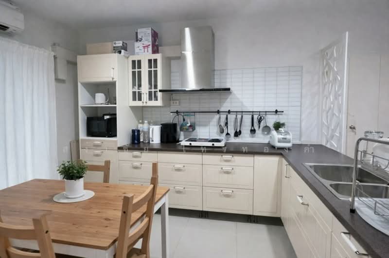 Baan Klang Muang Sukhumvit 77, Bangkok, Soi On Nut 17, Suan Luang, Suan Luang, Bangkok, 3 Bedrooms, 178 sqm, Townhouse For Sale, by สง่าชัย ไทรทองคำ, 500220495 - DDproperty.com