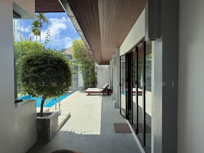 Urgent Sale: Luxury 2BR Pool Villa in Rawai Phuket Near Nai Harn Beach, Phuket, Rawai, Muang Phuket, Phuket, 2 Bedrooms, 220 sqm, Villa For Sale, by Fazwaz (Thailand) Co., Ltd., 500220519 - DDproperty.com