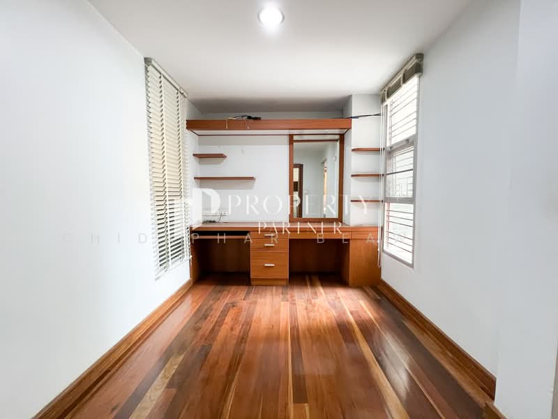 Rueang Siri Village, Bangkok, Soi Rueang Siri, Bang Chak, Phra Khanong, Bangkok, 5 Bedrooms, 888 sqm, Single Detached House For Sale, by Chidaphar Beawlek, 500220531 - DDproperty.com