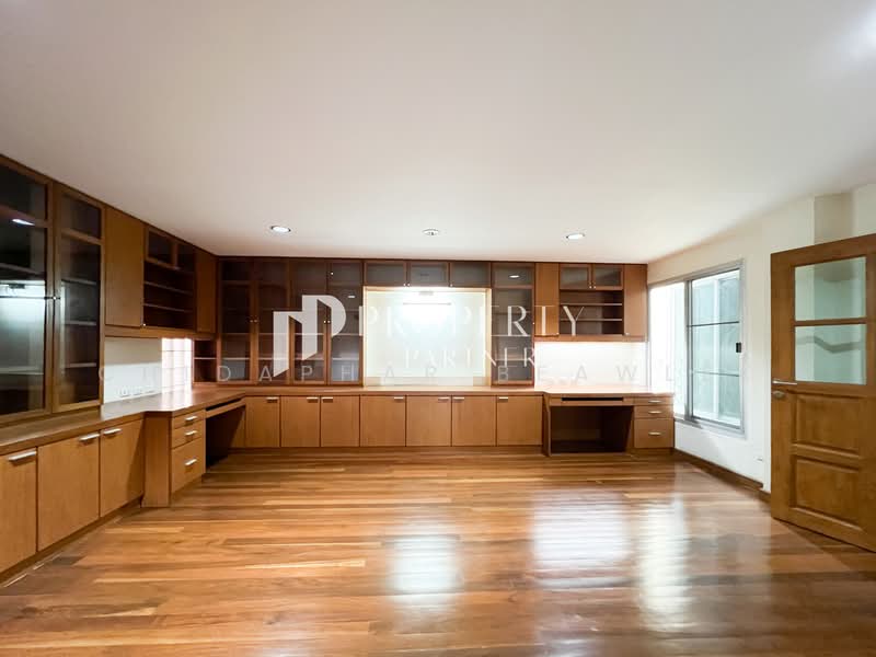 Rueang Siri Village, Bangkok, Soi Rueang Siri, Bang Chak, Phra Khanong, Bangkok, 5 Bedrooms, 888 sqm, Single Detached House For Sale, by Chidaphar Beawlek, 500220531 - DDproperty.com