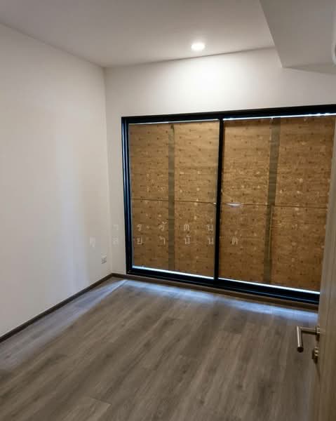 SOHO Bangkok Ratchada, Bangkok, 74 Pracha Rat Bamphen Rd, Huai Khwang, Huai Khwang, Bangkok, 1 Bedroom, 35 sqm, Condo For Sale, by วรรัตน์ ตุลยานันต์, 500220543 - DDproperty.com