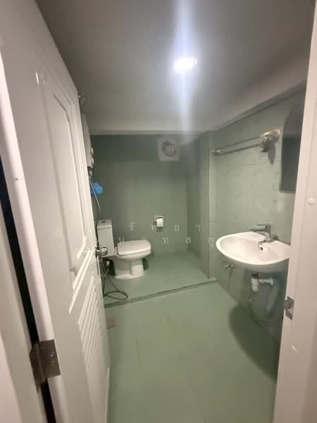 พัฒนาการ59 หาเช่าบ้านที่เหนือคอนโด, Bangkok, Phatthanakan, Suan Luang, Bangkok, 4 Bedrooms, 160 sqm, Townhouse For Rent, by วรัทยา สีหนาทสกุล, 500220559 - DDproperty.com