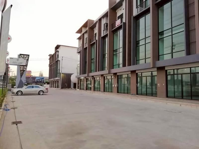 เช่าตึกสวย ซิตี้ลิ้งก์ พระราม 9 ทำเลถนนคู่ขนานกาญจนาภิเษก ให้เช่าโฮมออฟฟิศ 3.5 ชั้น ตึกสวย พรีอมอยู่, Bangkok, คู่ขนานกาญจนาภิเษก, Saphan Sung, Saphan Sung, Bangkok, , 250 sqm, Office Space For Rent, by บุษบา รัตนวงษ์ชัย, 500220561 - DDproperty.com