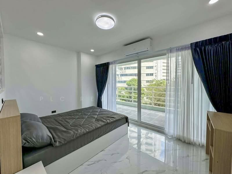View Talay 5, Chon Buri (Pattaya), Nong Pru, Bang Lamung (Pattaya), Chon Buri (Pattaya), 1 Bedroom, 48 sqm, Condo For Sale, by PLC real estate, 500220584 - DDproperty.com