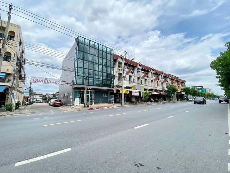 อาคารพาณิชย์ 3.5 ชั้น 2 คูหา แบ่งขายได้ หมู่บ้านโฮมเซ็นเตอร์ สายไหม, Bangkok, Sai Mai, Sai Mai, Bangkok, , 350 sqm, Shophouse For Sale, by กรณวัสส์ กัณฑวัสส์วงส์, 500220593 - DDproperty.com