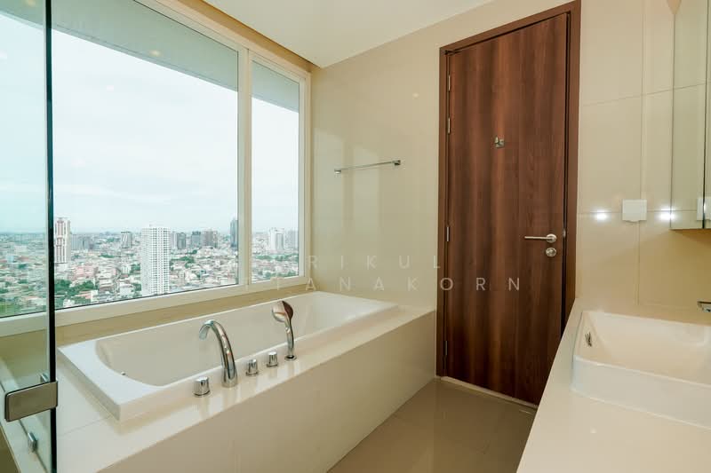 Menam Residences : แม่น้ำ เรสซิเดนท์, กรุงเทพ, 2088 ถนนเจริญกรุง, วัดพระยาไกร, บางคอแหลม, กรุงเทพ, 160 ตร.ม., คอนโด ขาย, โดย Sirikul Wattanakorn, 500220596 - DDproperty.com