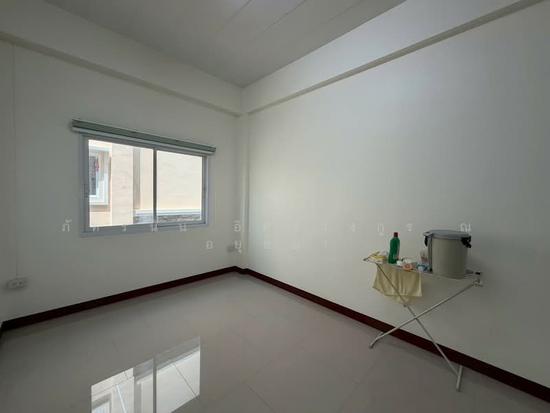 อาคารพาณิชย์ 3.5 ชั้น ซอยวัดพระเงิน ถนนบางม่วง-บางคูลัด ตำบลบางม่วง อำเภอบางใหญ่ จังหวัดนนทบุรี, Nonthaburi, Bang Muang, Bang Yai, Nonthaburi, , 120 sqm, Shophouse For Sale, by ภัทรนัน อิศรางกูร ณ อยุธยา, 500220613 - DDproperty.com