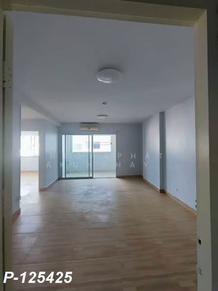 Supalai City Home Ratchada 10, Bangkok, Soi Ratchadaphisek 10, Ratchadaphisek Road, Huai Khwang, Huai Khwang, Bangkok, 2 Bedrooms, 60 sqm, Condo For Rent, by Nichaphat Sakunchayapha, 500220617 - DDproperty.com