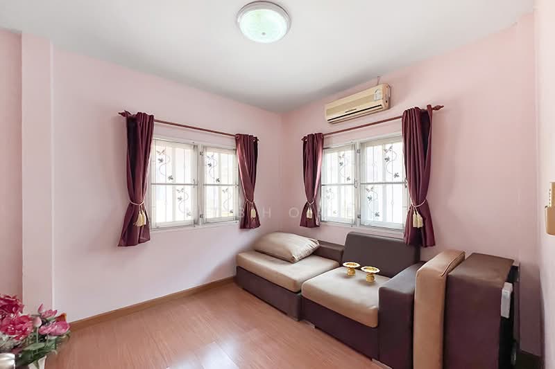 บุรีรมย์ วงแหวน-ปิ่นเกล้า, Nonthaburi, Plai Bang, Bang Kruai, Nonthaburi, 3 Bedrooms, 140 sqm, Semi-Detached House (Twin House) For Sale, by NTBHOME, 500220623 - DDproperty.com