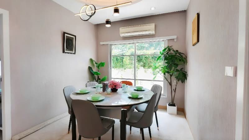 4 Bedroom Pool Villa for Sale in East Pattaya Pattaya, Chon Buri (Pattaya), Bang Lamung, Bang Lamung (Pattaya), Chon Buri (Pattaya), 4 Bedrooms, 348 sqm, Villa For Sale, by PLC real estate, 500220659 - DDproperty.com