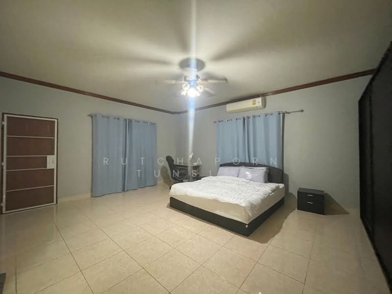 Pool Villa ให้เช่า - ใกล้รร.นานาชาติลานนา-หางดง เพียง 5 นาที ค่าเช่า 40,000 บาท / เดือน No.14P020, Chiang Mai, San Phak Wan, Hang Dong, Chiang Mai, 3 Bedrooms, 400 sqm, Single Detached House For Rent, by Rutchaporn Tunsiri, 500220665 - DDproperty.com