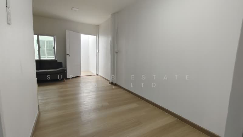 ตึกเเถว ประชาราษฎร์บำเพ็ญ 5 แยก 6, Bangkok, ประชาราษฎร์บำเพ็ญ 5 แยก 6, Huai Khwang, Huai Khwang, Bangkok, , 150 sqm, Shophouse For Sale, by Super B Estate Co., Ltd, 500220666 - DDproperty.com