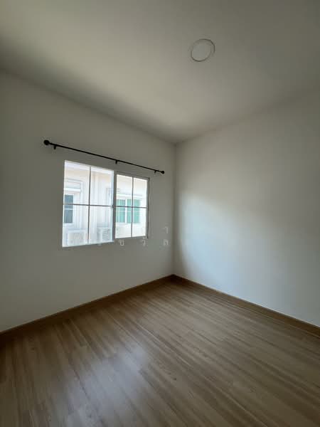 Q District Westgate : คิว ดิสทริค เวสต์เกต, นนทบุรี, ถนน จันทร์ทองเอี่ยม, บางรักพัฒนา, บางบัวทอง, นนทบุรี, 106 ตร.ม., ทาวน์เฮ้าส์ ขาย, โดย สิรีกานต์ สิริชวัลพงศ์, 500220684 - DDproperty.com