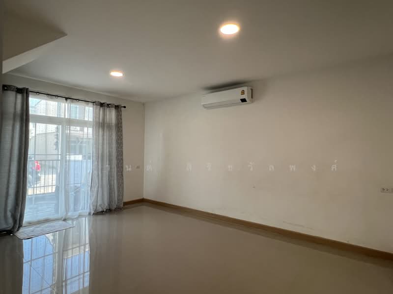 Q District Westgate : คิว ดิสทริค เวสต์เกต, นนทบุรี, ถนน จันทร์ทองเอี่ยม, บางรักพัฒนา, บางบัวทอง, นนทบุรี, 106 ตร.ม., ทาวน์เฮ้าส์ ขาย, โดย สิรีกานต์ สิริชวัลพงศ์, 500220684 - DDproperty.com