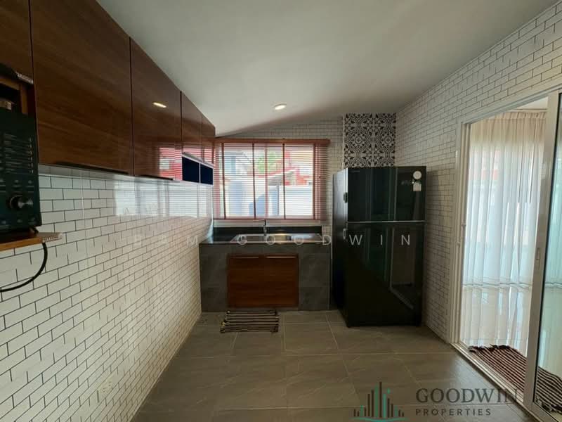 View Point Villas, Chon Buri (Pattaya), Nong Pru, Bang Lamung (Pattaya), Chon Buri (Pattaya), 6 Bedrooms, 380 sqm, Villa For Rent, by Bam Goodwin, 500220692 - DDproperty.com