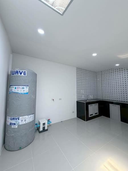 House for sale in Sireh, Phuket, Soi 11. Just a short distance from the main road. 2 bedrooms,, Phuket, Ratsada, Muang Phuket, Phuket, 2 Bedrooms, 80 sqm, Single Detached House For Sale, by Rachen Nopsuwan, 500220696 - DDproperty.com