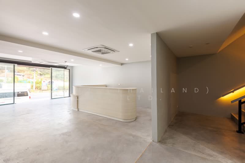 Patong Commercial Hotel Opportunity – Fully Equipped 14-Room Boutique Property, Phuket, Patong, Kathu, Phuket, , 3,000 sqm, Shophouse For Sale, by Fazwaz (Thailand) Co., Ltd., 500220705 - DDproperty.com