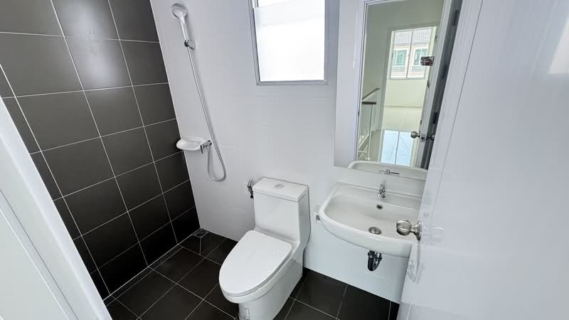 Baan Pruksa Tiwanon-Rangsit 2, Pathum Thani, Khlong Prapa Canal Road, Ban Mai, Muang Pathum Thani, Pathum Thani, 3 Bedrooms, 103 sqm, Townhouse For Rent, by ไอซ์, 500220717 - DDproperty.com