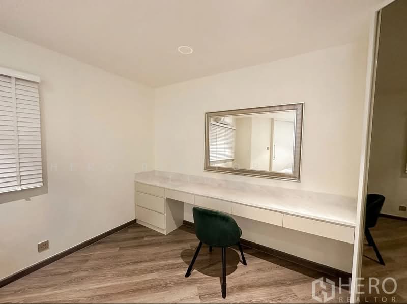 D.S. Tower 2 Sukhumvit 39, Bangkok, Soi Sukhumvit 39, Khlong Tan Nua, Watthana, Bangkok, 2 Bedrooms, 139 sqm, Condo For Rent, by Hero Realtor Co., Ltd., 500220723 - DDproperty.com