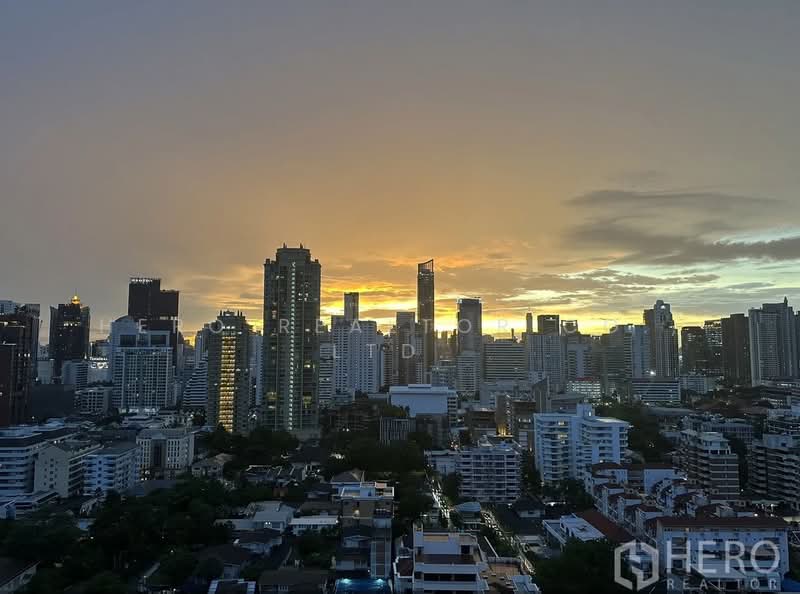 D.S. Tower 2 Sukhumvit 39, Bangkok, Soi Sukhumvit 39, Khlong Tan Nua, Watthana, Bangkok, 2 Bedrooms, 139 sqm, Condo For Rent, by Hero Realtor Co., Ltd., 500220723 - DDproperty.com