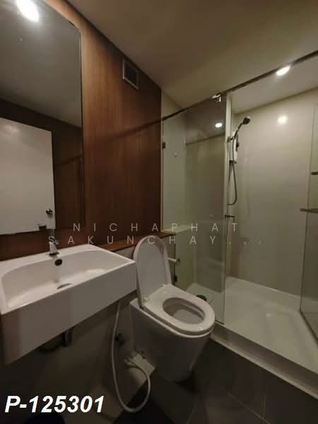 Blossom Condo @ Sathorn-Charoenrat, Bangkok, Charoen Rat Road, Thung Wat Don, Sathon, Bangkok, 1 Bedroom, 30 sqm, Condo For Rent, by Nichaphat Sakunchayapha, 500220724 - DDproperty.com