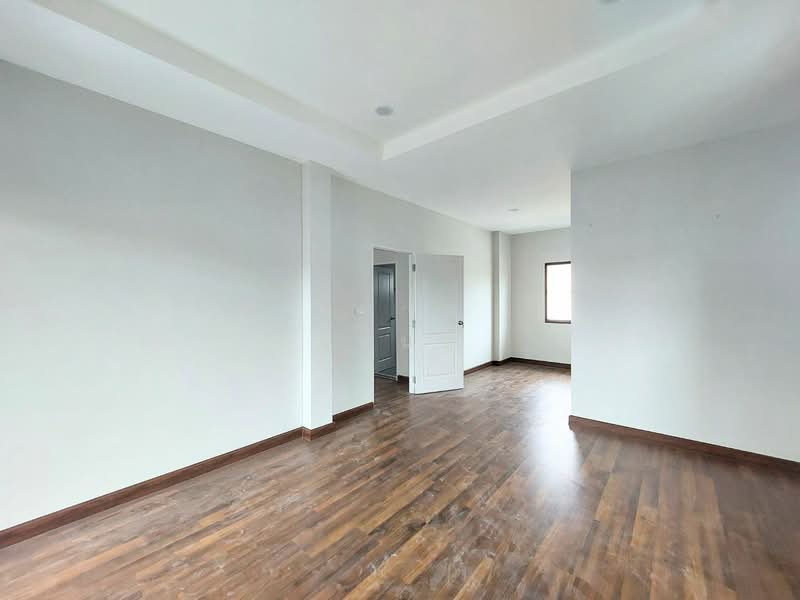 Burasiri Sanambinnam, Nonthaburi, Sanambinnam Road, Tha-Sai, Muang Nonthaburi, Nonthaburi, 3 Bedrooms, 196 sqm, Single Detached House For Sale, by เอนก, 500220734 - DDproperty.com