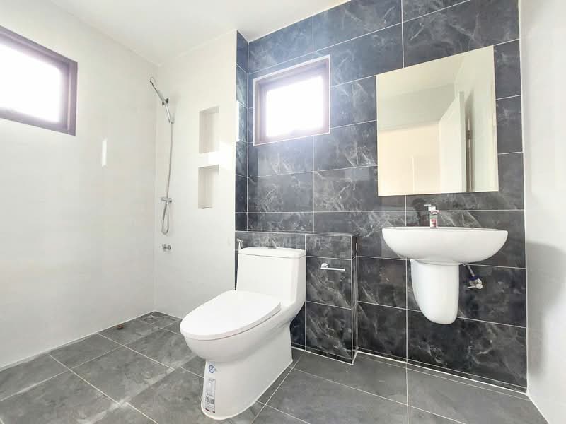 Burasiri Sanambinnam, Nonthaburi, Sanambinnam Road, Tha-Sai, Muang Nonthaburi, Nonthaburi, 3 Bedrooms, 196 sqm, Single Detached House For Sale, by เอนก, 500220734 - DDproperty.com