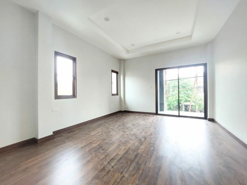 Burasiri Sanambinnam, Nonthaburi, Sanambinnam Road, Tha-Sai, Muang Nonthaburi, Nonthaburi, 3 Bedrooms, 196 sqm, Single Detached House For Sale, by เอนก, 500220734 - DDproperty.com