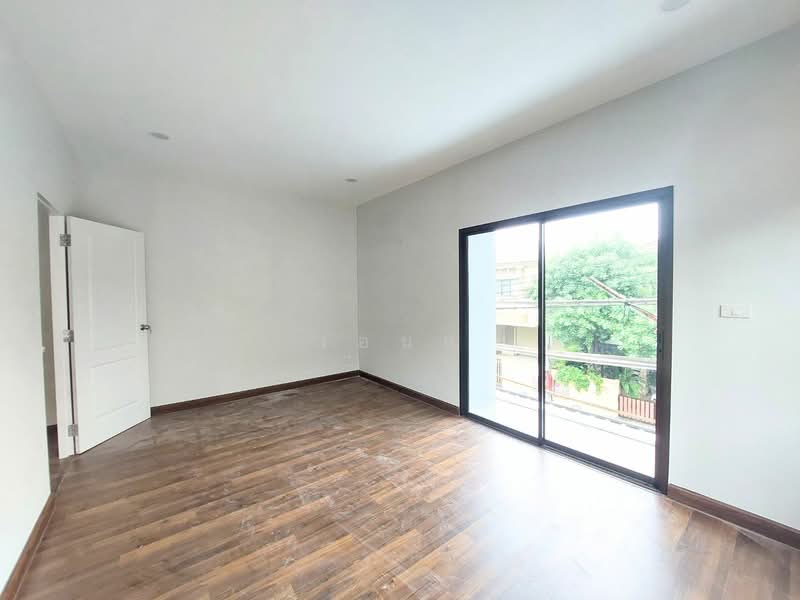 Burasiri Sanambinnam, Nonthaburi, Sanambinnam Road, Tha-Sai, Muang Nonthaburi, Nonthaburi, 3 Bedrooms, 196 sqm, Single Detached House For Sale, by เอนก, 500220734 - DDproperty.com