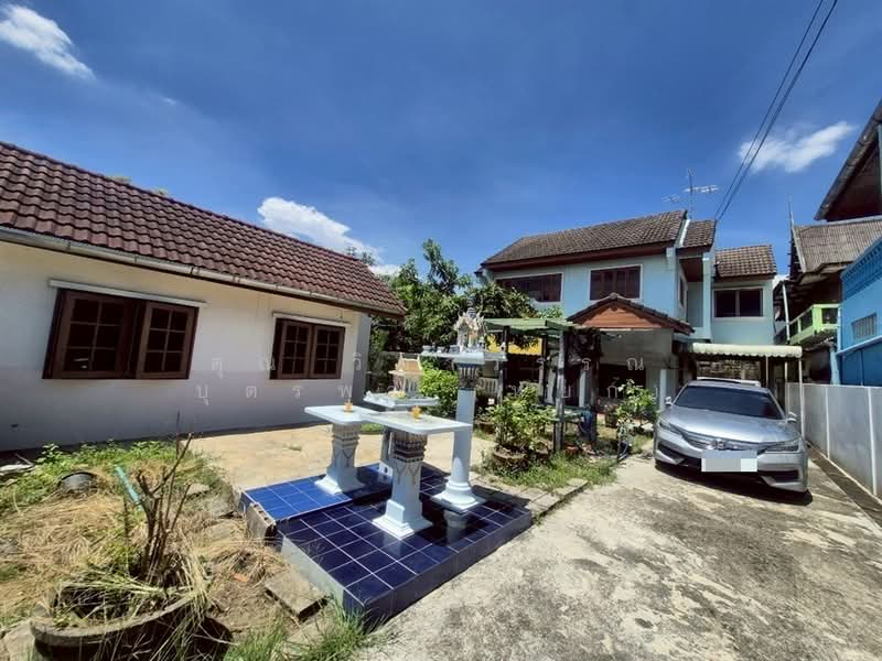 บ้านเดี่ยว 2 ชั้น 96 ตร.ว. บ้านเดี่ยว ซอยบรมราชชนนี74 แยก1 ถนนบรมราชชนนี, Bangkok, ถนนบรมราชชนนี, Sala Thammasop, Thawi Watthana, Bangkok, 5 Bedrooms, 400 sqm, Single Detached House For Sale, by คุณ วิภาวรรณ บุตรพา (หยก), 500220744 - DDproperty.com