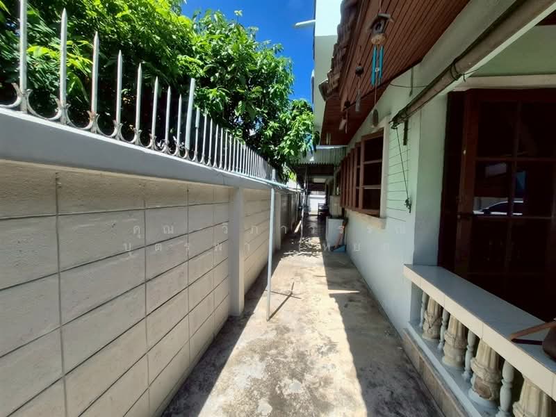 บ้านเดี่ยว 2 ชั้น 96 ตร.ว. บ้านเดี่ยว ซอยบรมราชชนนี74 แยก1 ถนนบรมราชชนนี, กรุงเทพ, ถนนบรมราชชนนี, ศาลาธรรมสพน์, ทวีวัฒนา, กรุงเทพ, 400 ตร.ม., บ้านเดี่ยว ขาย, โดย คุณ วิภาวรรณ บุตรพา (หยก), 500220744 - DDproperty.com