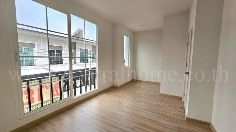 Casa Waterside Rama 5, Nonthaburi, Moo5, Nakhon In Road, Bang Khanun, Bang Kruai, Nonthaburi, 3 Bedrooms, 108 sqm, Townhouse For Sale, by คุณ ณัฐวรรณ ( อ้อม ), 500220747 - DDproperty.com