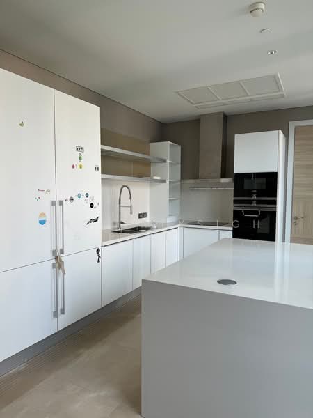 Sindhorn Residence, Bangkok, 54 Soi Ton Son, Lumphini, Pathum Wan, Bangkok, 2 Bedrooms, 154 sqm, Condo For Rent, by PROPERTYSIGHTS REAL ESTATE, 500220783 - DDproperty.com