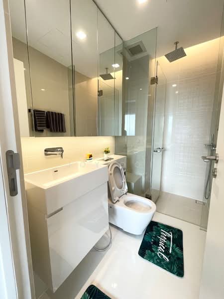 The Saint Residences Ladprao, Bangkok, 588 Vibhavadi-Rangsit Road, Jom Phon, Chatuchak, Bangkok, 1 Bedroom, 30 sqm, Condo For Rent, by Joy Ooi, 500220792 - DDproperty.com