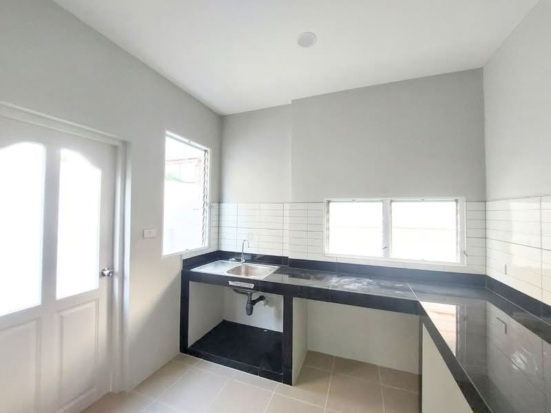 Chaiyapruek Bangbuathong, Nonthaburi, Soi Chaiyapruek Village, Bang Bua Thong, Nonthaburi, 4 Bedrooms, 254 sqm, Single Detached House For Sale, by เอนก, 500220795 - DDproperty.com