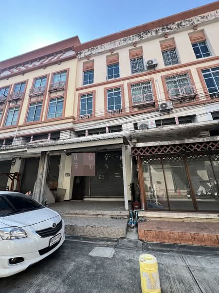 Rungkit Grand Vista : รุ่งกิจ แกรนด์ วิสต้า, กรุงเทพ, ถนนหทัยราษฏร์, มีนบุรี, มีนบุรี, กรุงเทพ, 100 ตร.ม., ทาวน์เฮ้าส์ ให้เช่า, โดย สินรัตน์ ปรีชานุกูล, 500220799 - DDproperty.com