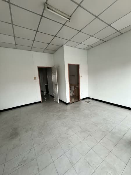 Rungkit Grand Vista, Bangkok, Hathairat Road, Min Buri, Min Buri, Bangkok, 4 Bedrooms, 100 sqm, Townhouse For Rent, by สินรัตน์ ปรีชานุกูล, 500220799 - DDproperty.com