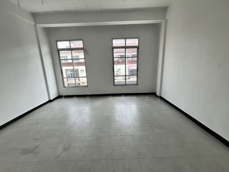 Rungkit Grand Vista : รุ่งกิจ แกรนด์ วิสต้า, กรุงเทพ, ถนนหทัยราษฏร์, มีนบุรี, มีนบุรี, กรุงเทพ, 100 ตร.ม., ทาวน์เฮ้าส์ ให้เช่า, โดย สินรัตน์ ปรีชานุกูล, 500220799 - DDproperty.com