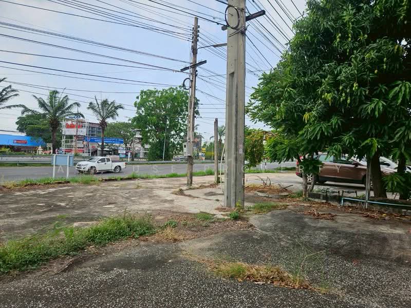 Warehouse for rent in Sriracha. Excellent location, right on Sukhumvit Road, close to employment are, Chon Buri (Pattaya), Surasak, Si Racha, Chon Buri (Pattaya), , 240 sqm, Warehouse/Factory For Rent, by A House Property Co.,Ltd., 500220800 - DDproperty.com