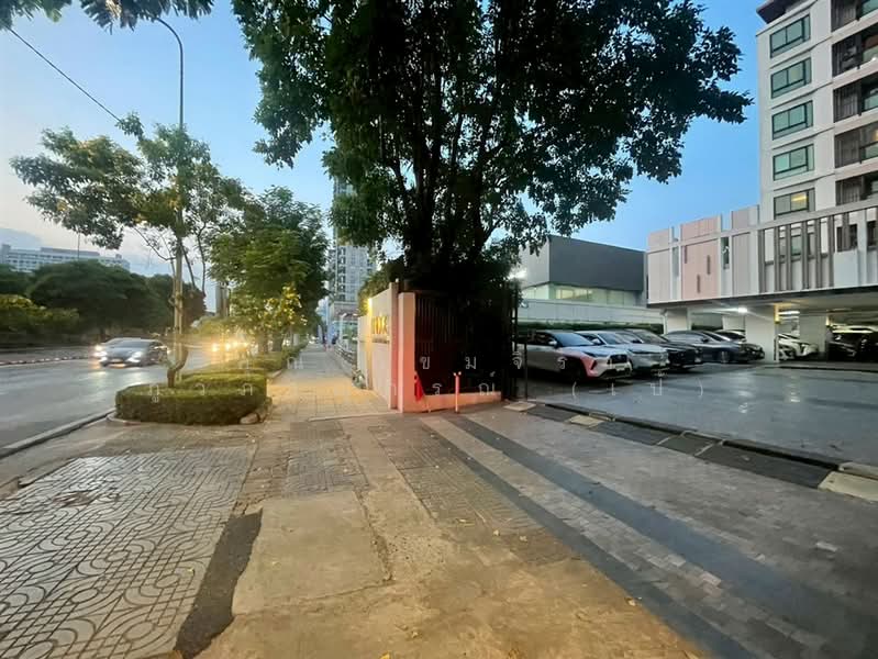 ขาย - Bridge Sathorn Narathiwas : บริดจ์ สาทร นราธิวาส, กรุงเทพ