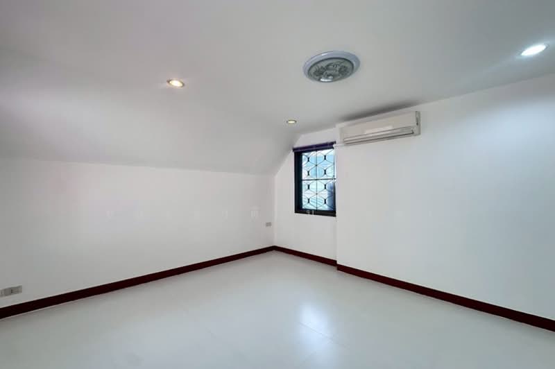 ขาย/เช่า บ้านแฝด เนื้อที่ 40 ตร.ว. หมู่บ้านปั้นทอง 3 ลาดปลาเค้า 76 แยก 3-14, กรุงเทพ, อนุสาวรีย์, บางเขน, กรุงเทพ, 235 ตร.ม., บ้านแฝด ขาย, โดย ชนะชาติ นนท์ตา, 500220826 - DDproperty.com