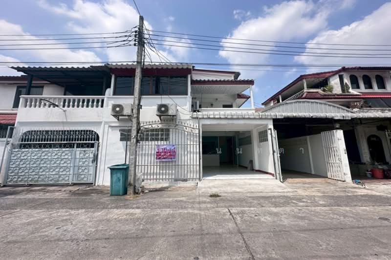 ขาย - ขาย/เช่า บ้านแฝด เนื้อที่ 40 ตร.ว. หมู่บ้านปั้นทอง 3 ลาดปลาเค้า 76 แยก 3-14, กรุงเทพ