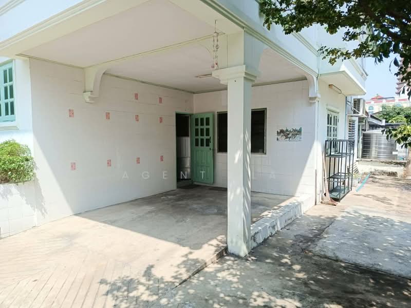 2-story detached house for rent in Ladprao, Chokchai 4 area (SPSAD3907), Bangkok, Lat Phrao, Lat Phrao, Bangkok, 4 Bedrooms, 316 sqm, Single Detached House For Rent, by Agent Pla, 500220837 - DDproperty.com