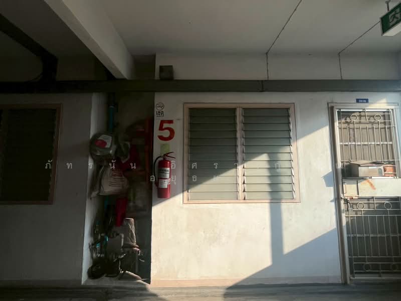 บ้านเอื้ออาทรบึงกุ่ม 5 ซอยเสรีไทย 43 แยก 3 ถนนเสรีไทย แขวงคลองกุ่ม เขตบึงกุ่ม กรุงเทพมหานคร, กรุงเทพ, คลองกุ่ม, บึงกุ่ม, กรุงเทพ, 33 ตร.ม., ทาวน์เฮ้าส์ ขาย, โดย ภัทรนัน อิศรางกูร ณ อยุธยา, 500220838 - DDproperty.com