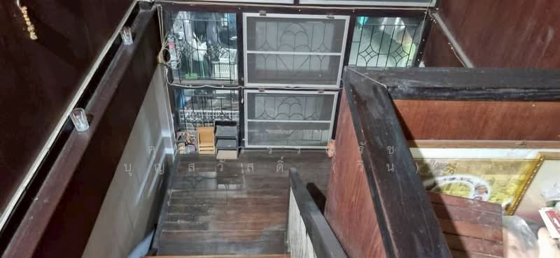 For Sale - ที่ดิน + บ้าน 100 ตร.ว. ซอยมหาดไทย ซอยลาดพร้าว120 ถนนลาดพร้าว ใกล้สนามกีฬาแห่งชาติ, Bangkok