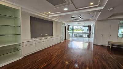 For Rent - President Park Sukhumvit 24, Bangkok