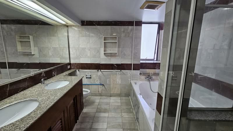 President Park Sukhumvit 24, Bangkok, 99 Sukhumvit 24 Alley, Khlongtoei Nua, Watthana, Bangkok, 3 Bedrooms, 260 sqm, Condo For Rent, by BANGKOK PROPERTY AGENTS, 500220847 - DDproperty.com