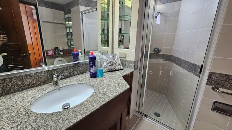 President Park Sukhumvit 24, Bangkok, 99 Sukhumvit 24 Alley, Khlongtoei Nua, Watthana, Bangkok, 3 Bedrooms, 260 sqm, Condo For Rent, by BANGKOK PROPERTY AGENTS, 500220847 - DDproperty.com