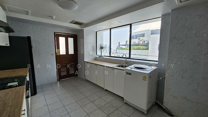 President Park Sukhumvit 24, Bangkok, 99 Sukhumvit 24 Alley, Khlongtoei Nua, Watthana, Bangkok, 3 Bedrooms, 260 sqm, Condo For Rent, by BANGKOK PROPERTY AGENTS, 500220847 - DDproperty.com